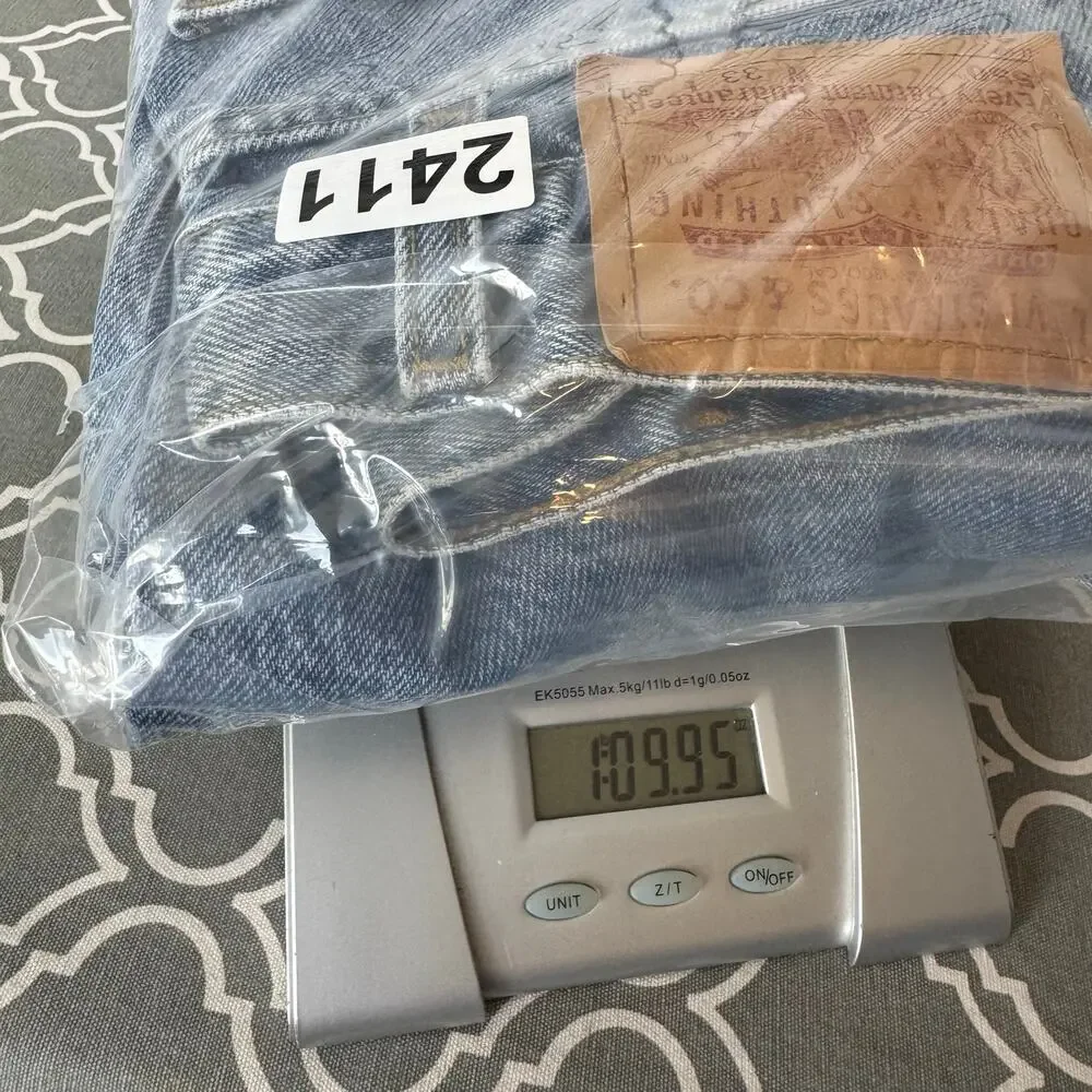 Vintage Levi's 550 Jeans Mens Relaxed Fit Ridged Denim Classic Western Retro